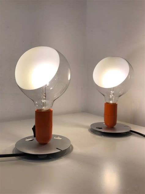 ACHILLE CASTIGLIONI: lampe et ampoule 